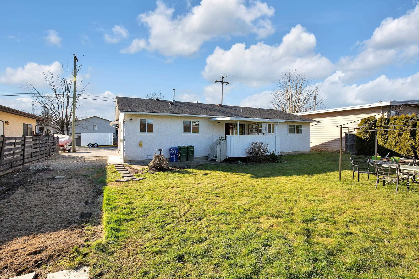 Listing Image 32