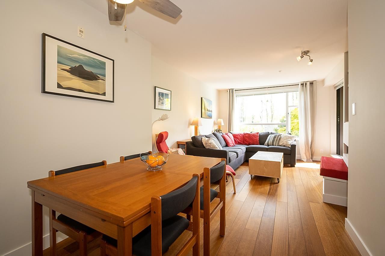 Listing Image 12