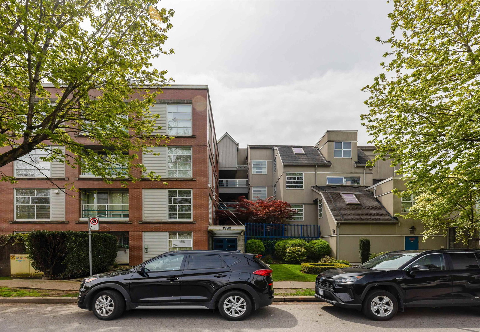 Listing Image 2