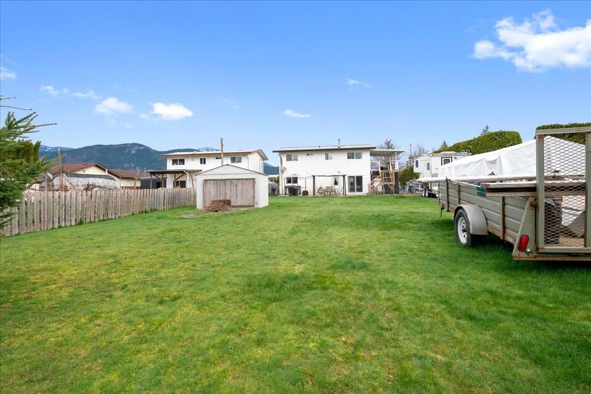 Listing Image 17
