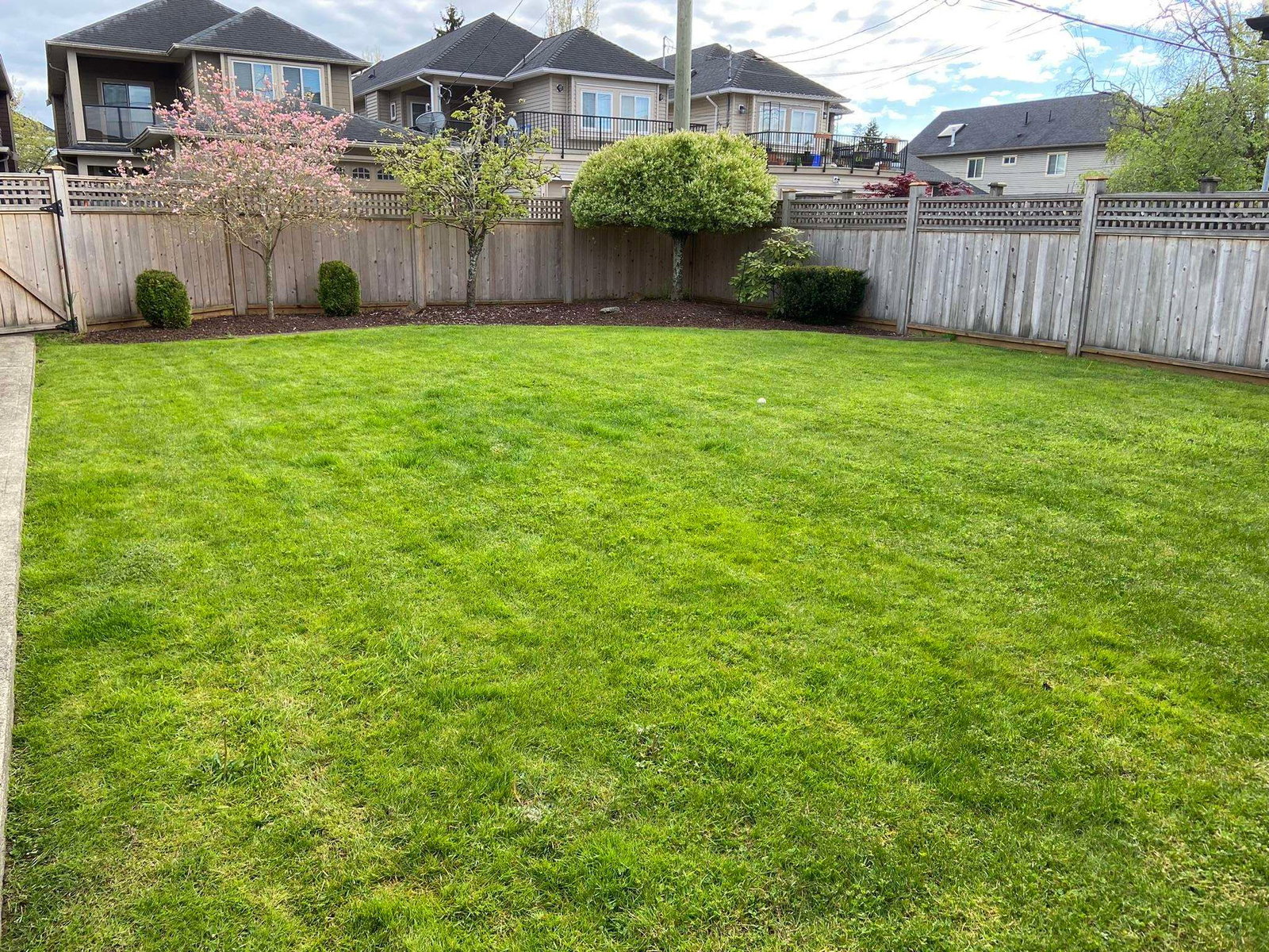 Listing Image 17