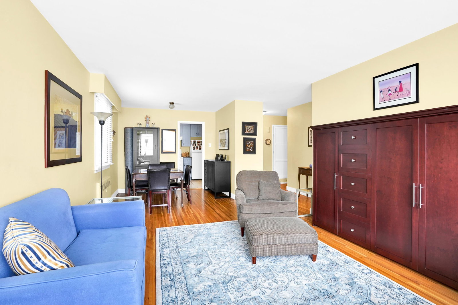 Listing photo 5