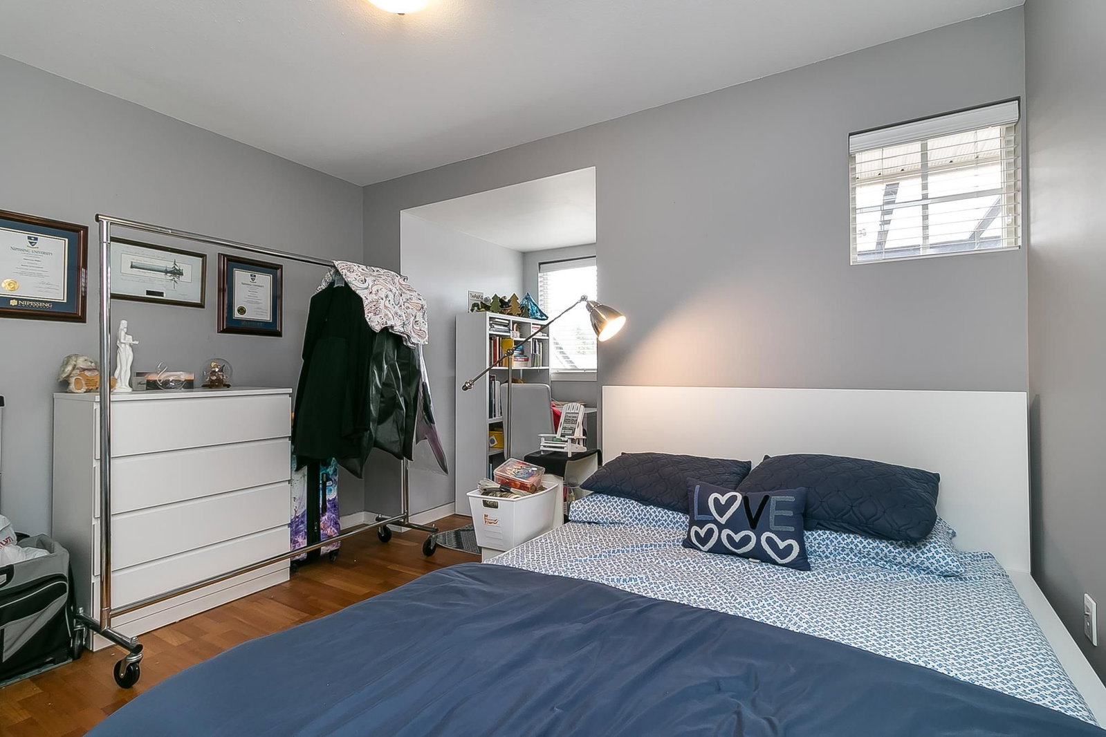 Listing Image 20