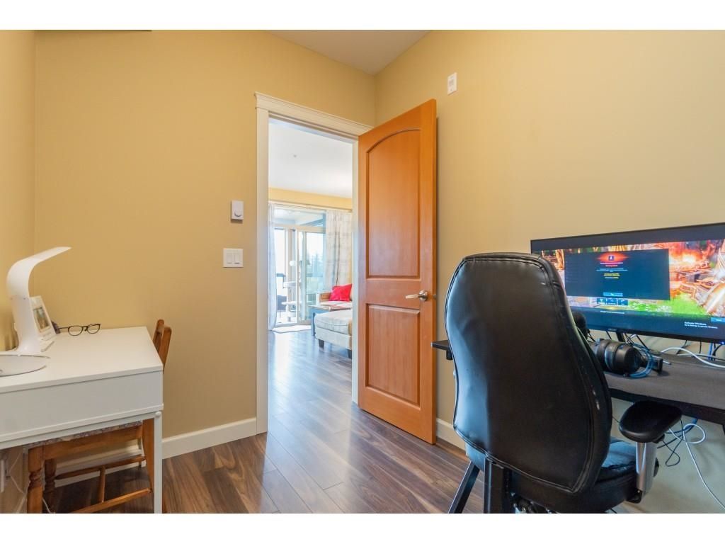 Listing Image 23