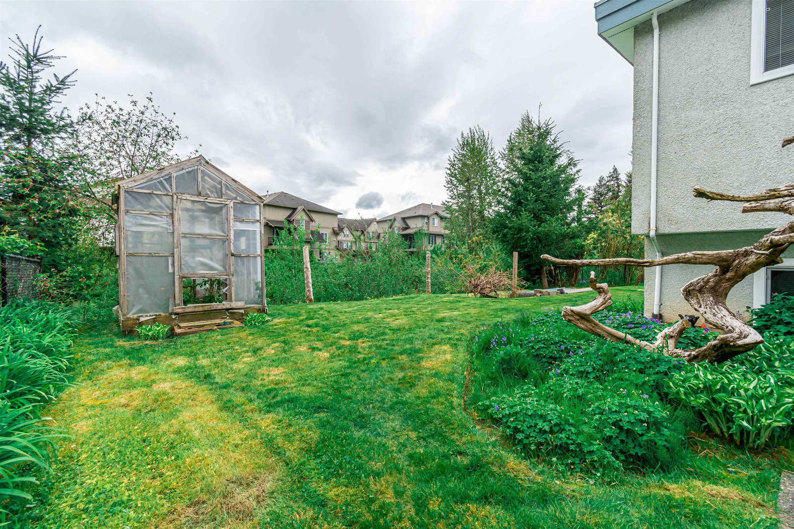 Listing Image 33