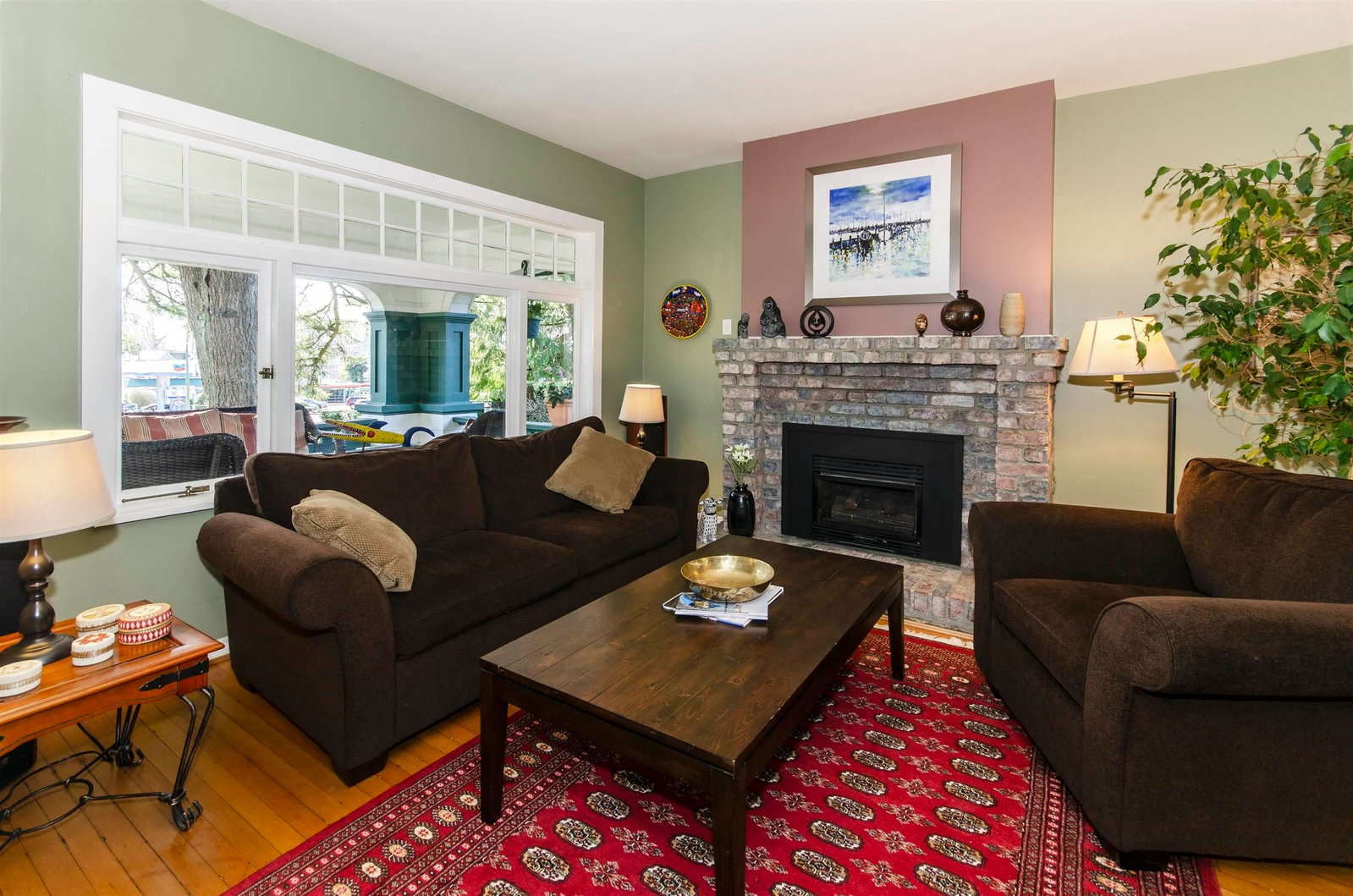 Listing Image 10