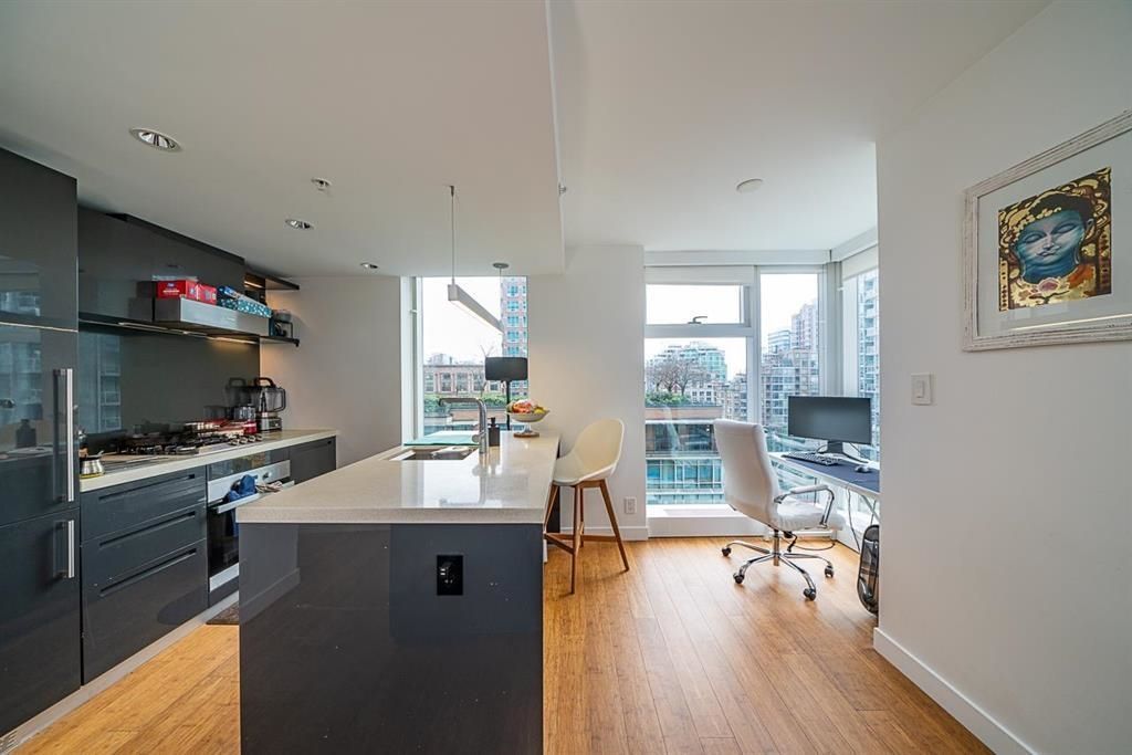 Listing Image 13