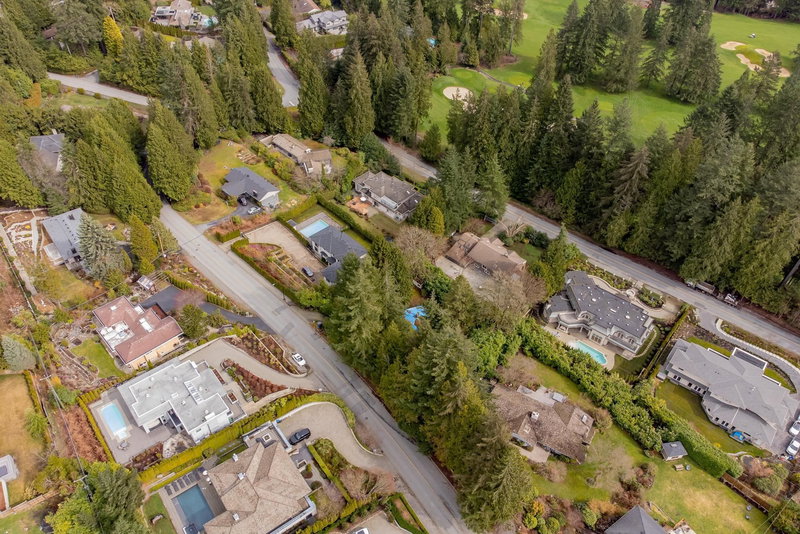 620 Kenwood Road, West Vancouver, V7S 1S8 | Image 2