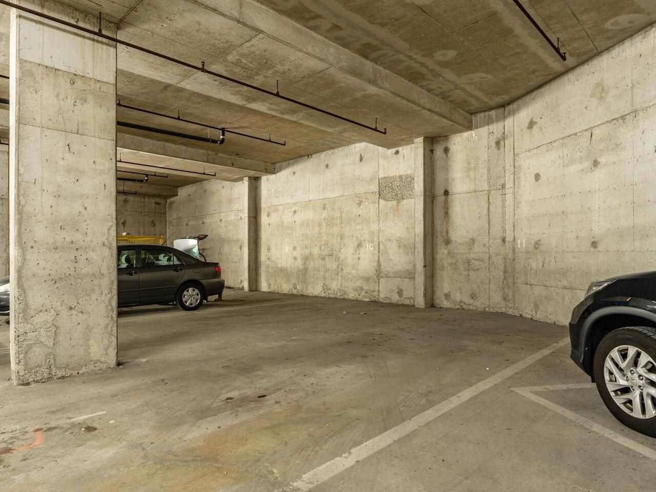 Listing Image 30