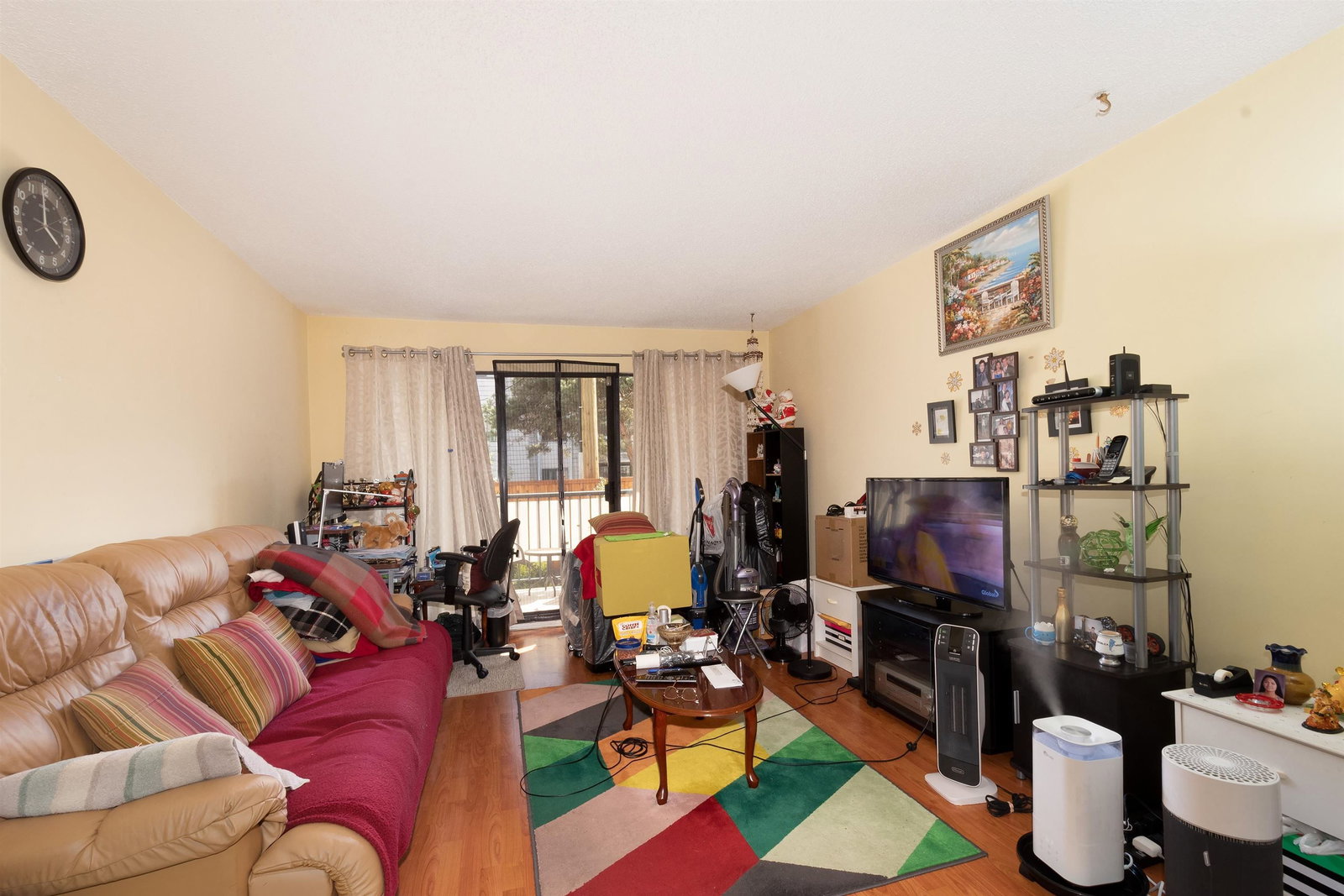 Listing Image 11