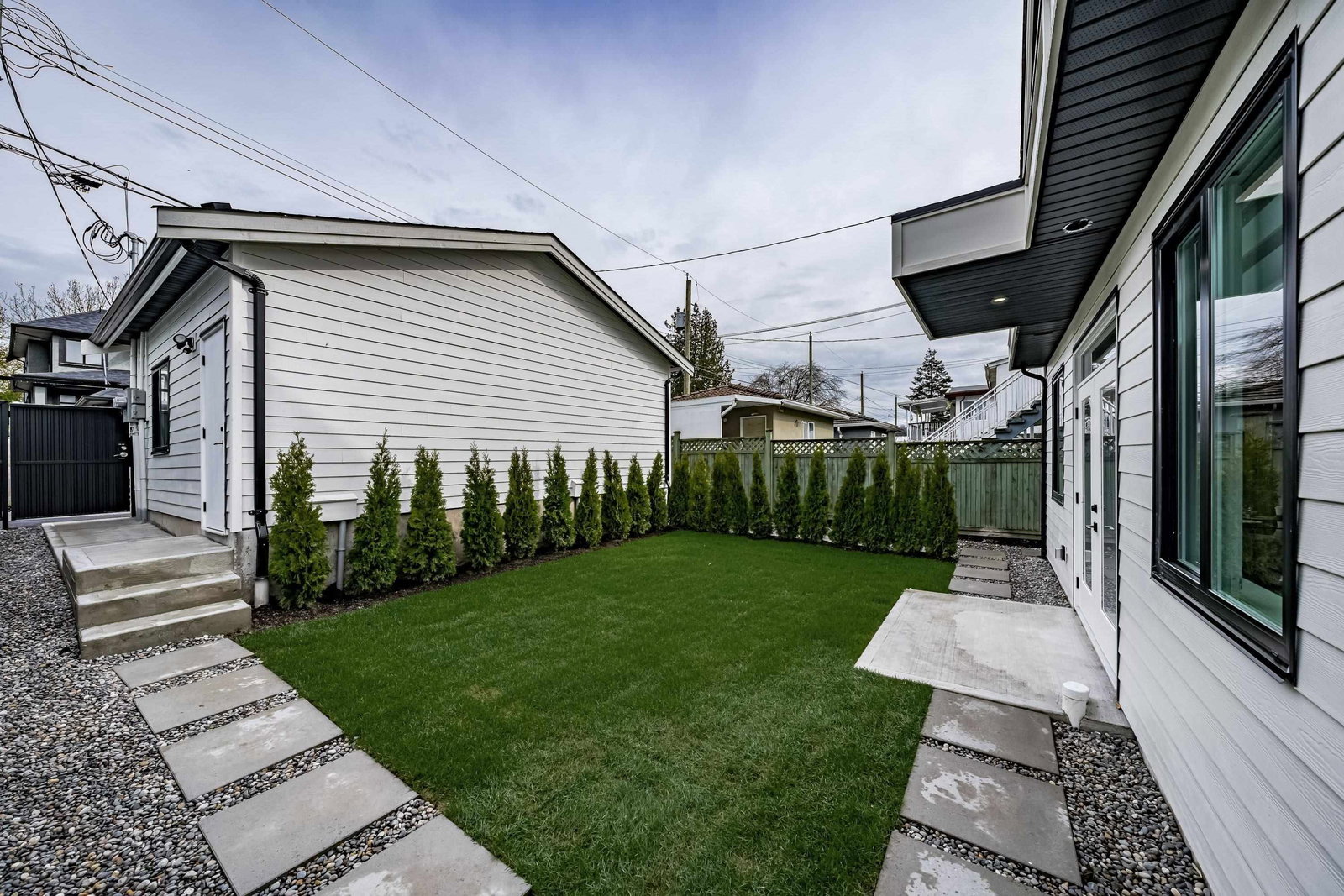 Listing Image 21