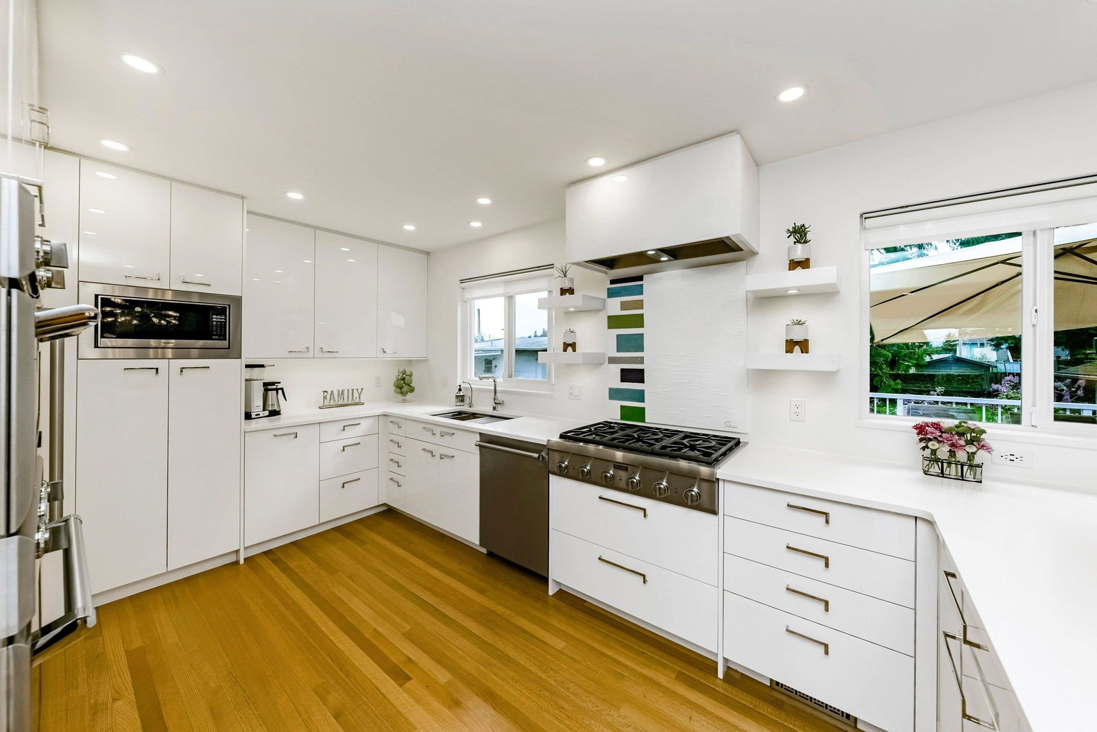 Listing Image 13