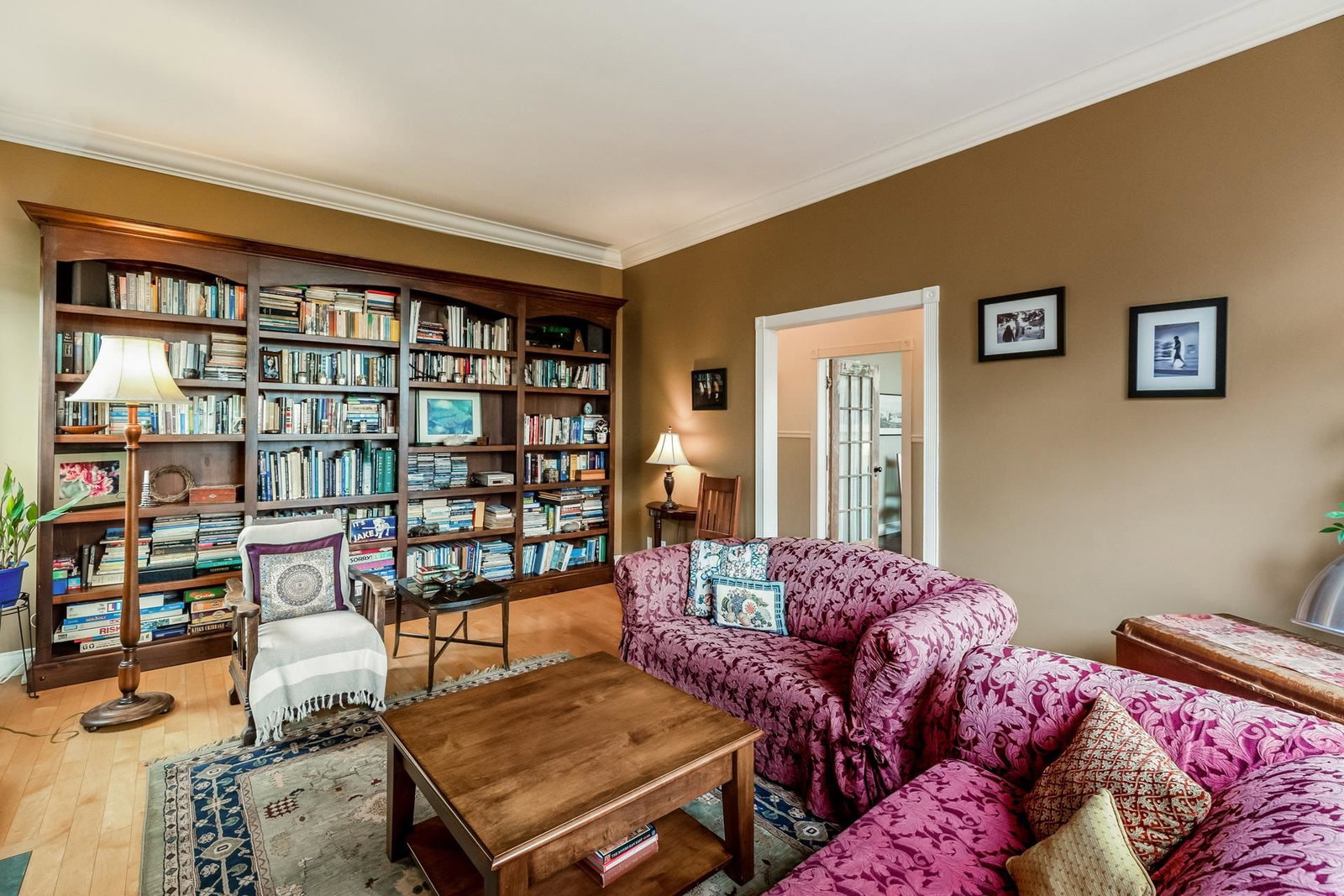 Listing Image 16