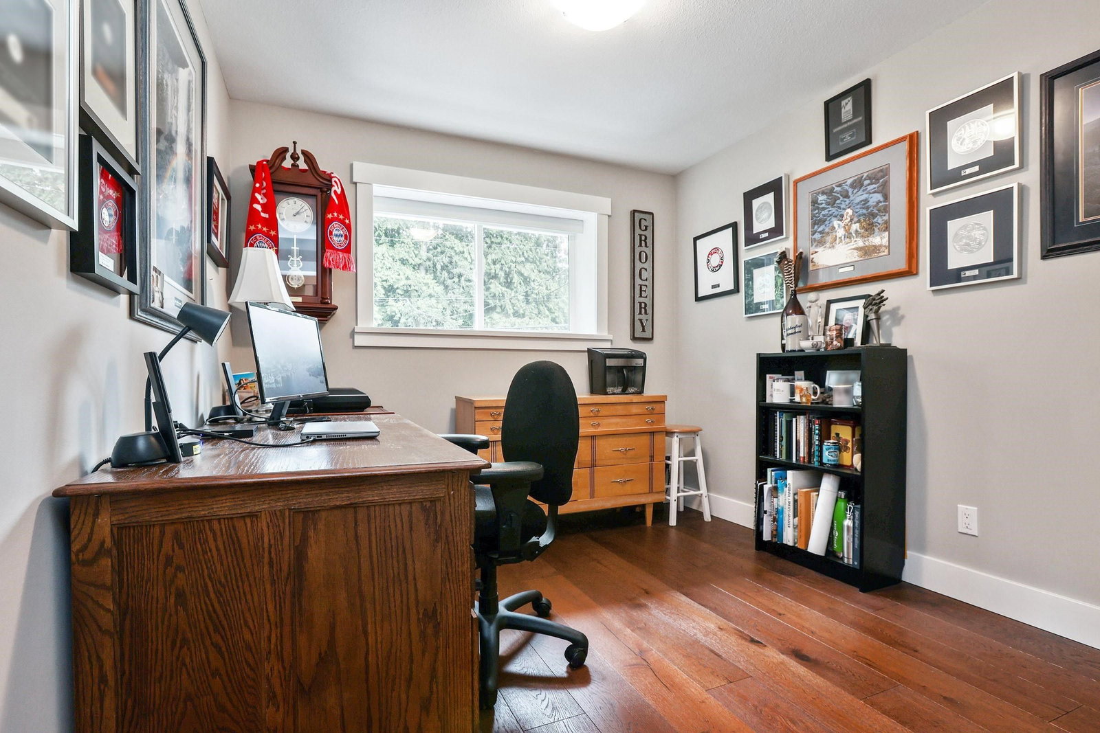 Listing Image 14