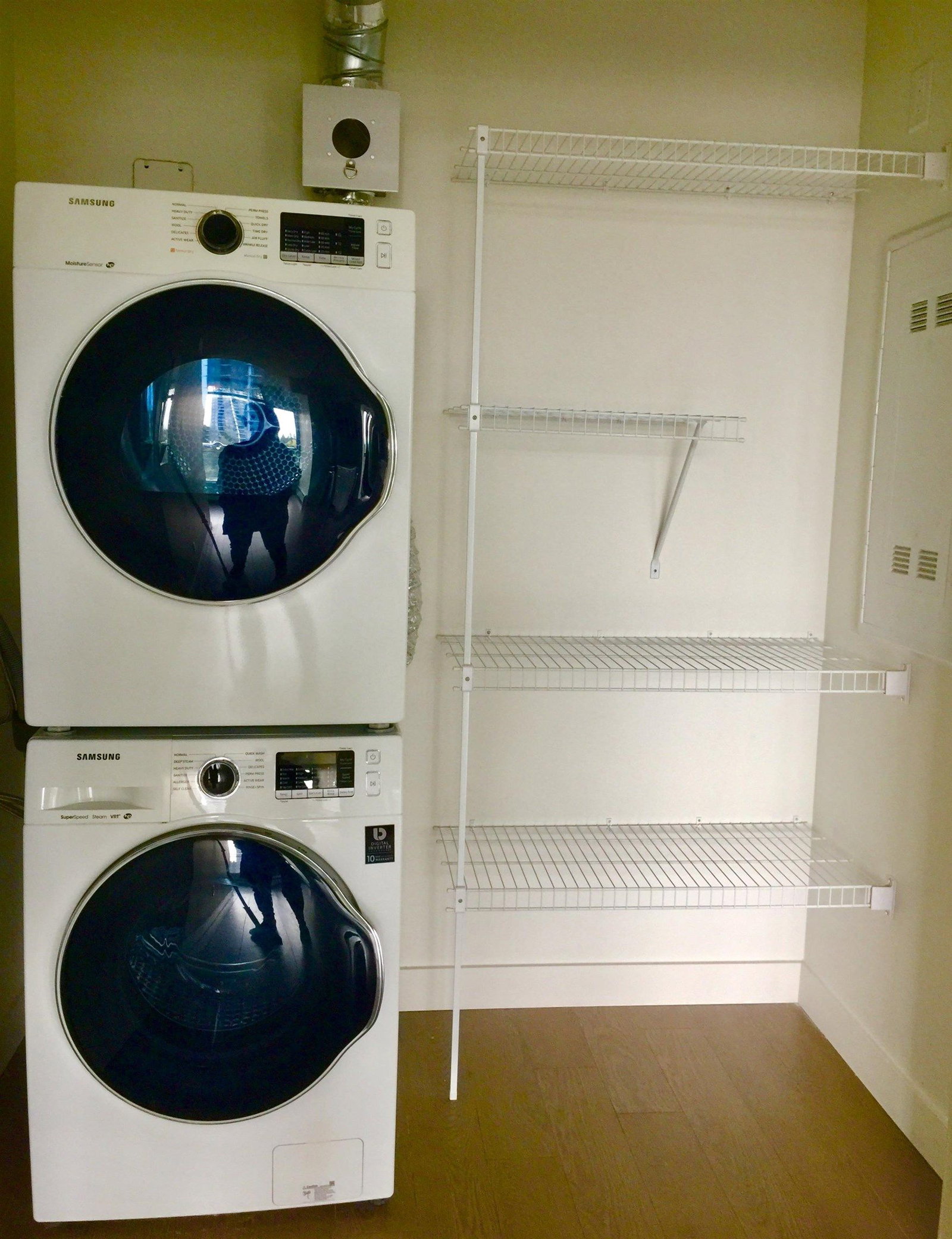Listing Image 15