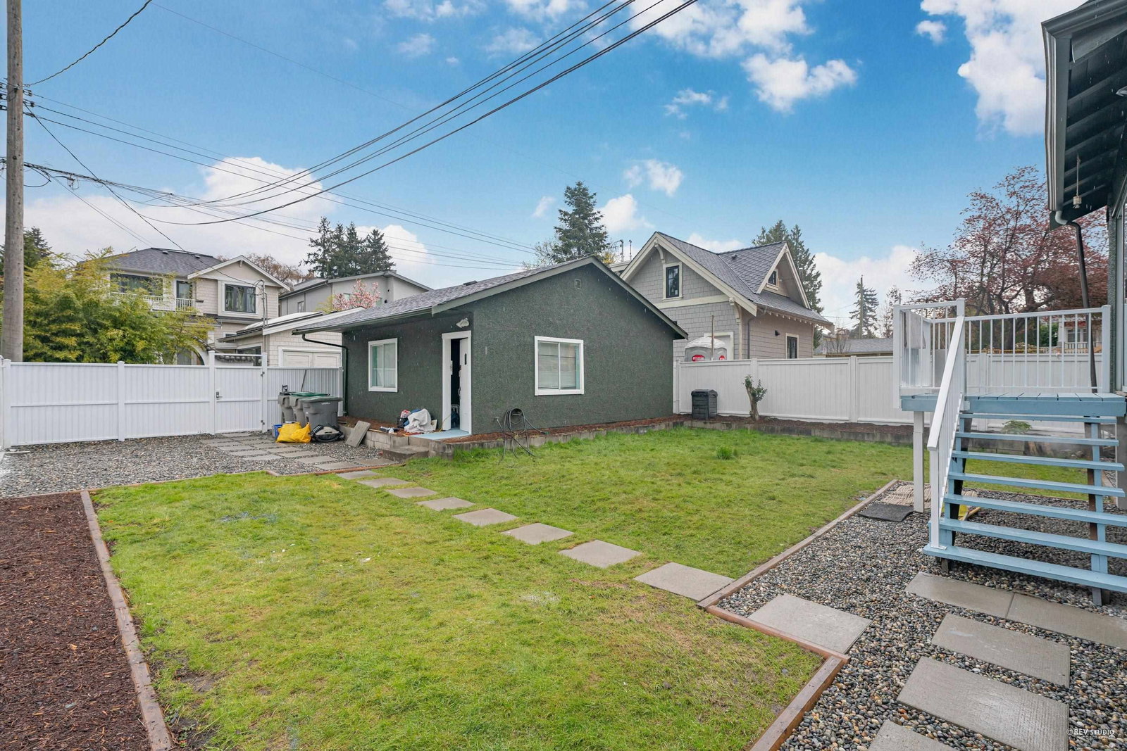 Listing Image 14
