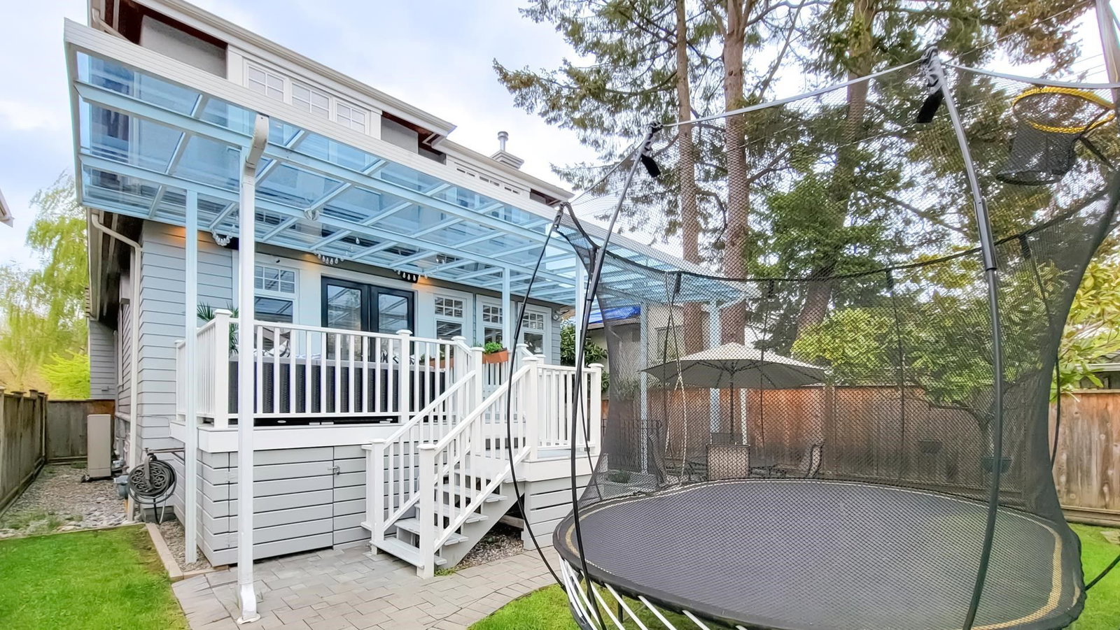 Listing Image 16