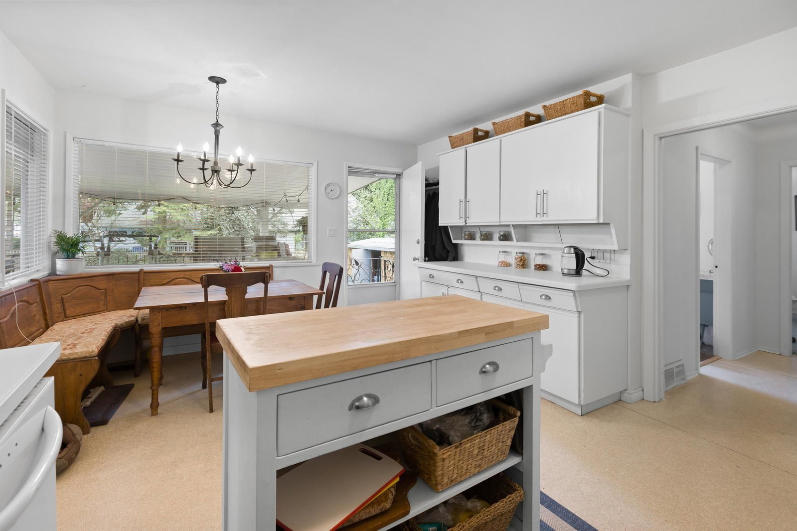 Listing Image 14