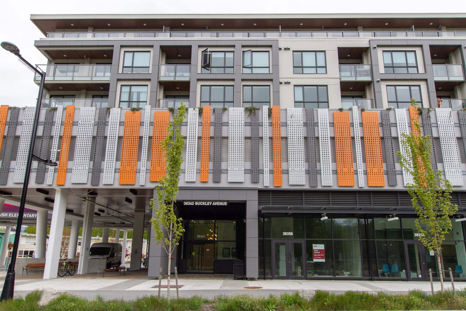 Listing Image 15