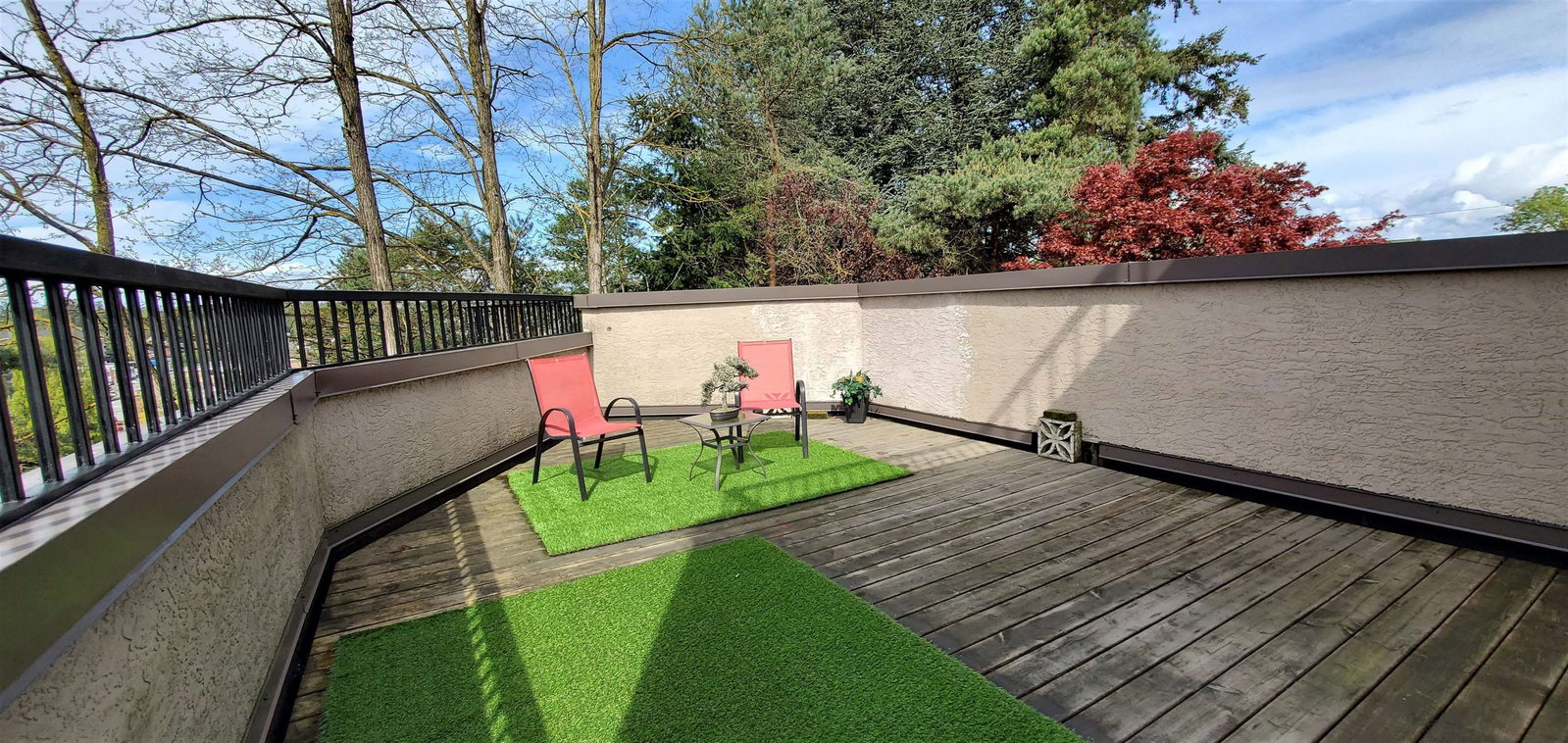 Listing Image 17