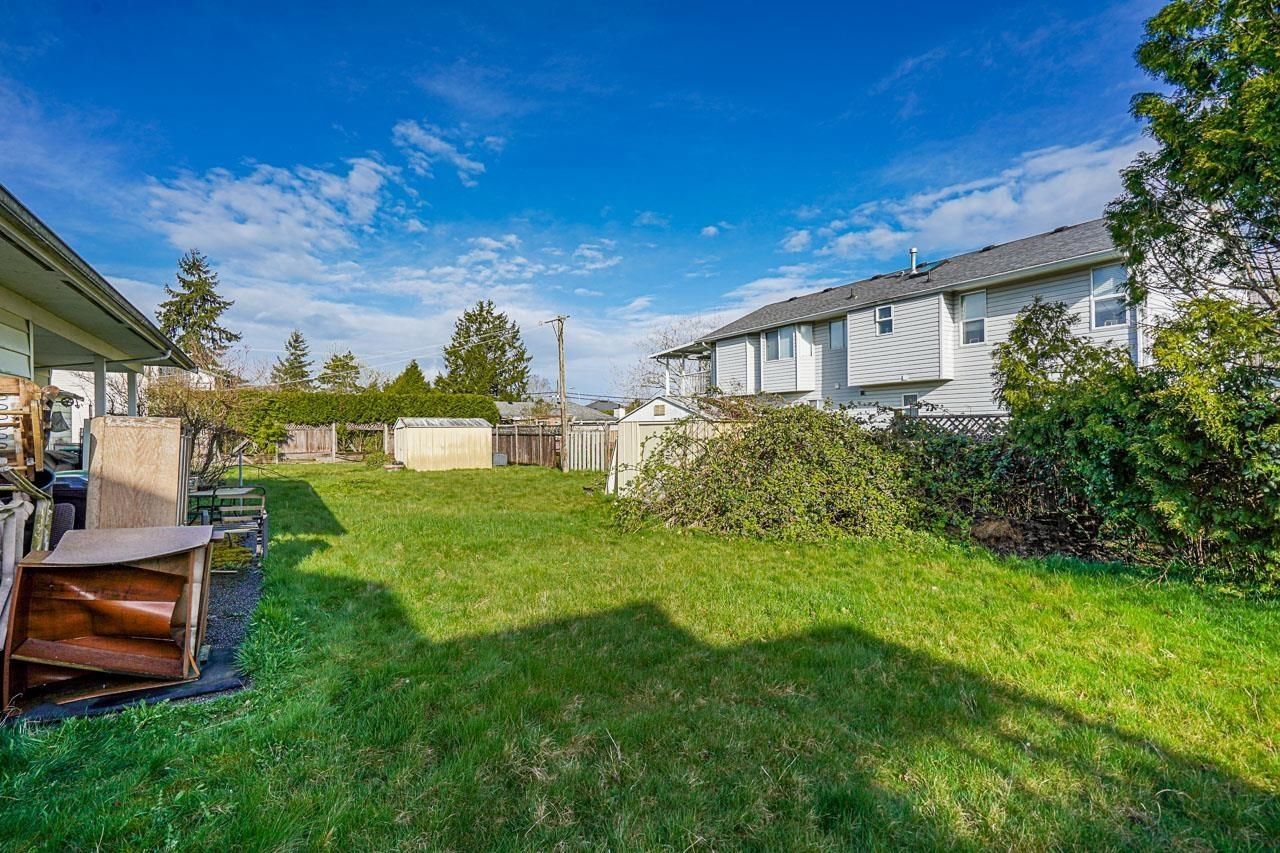Listing Image 10