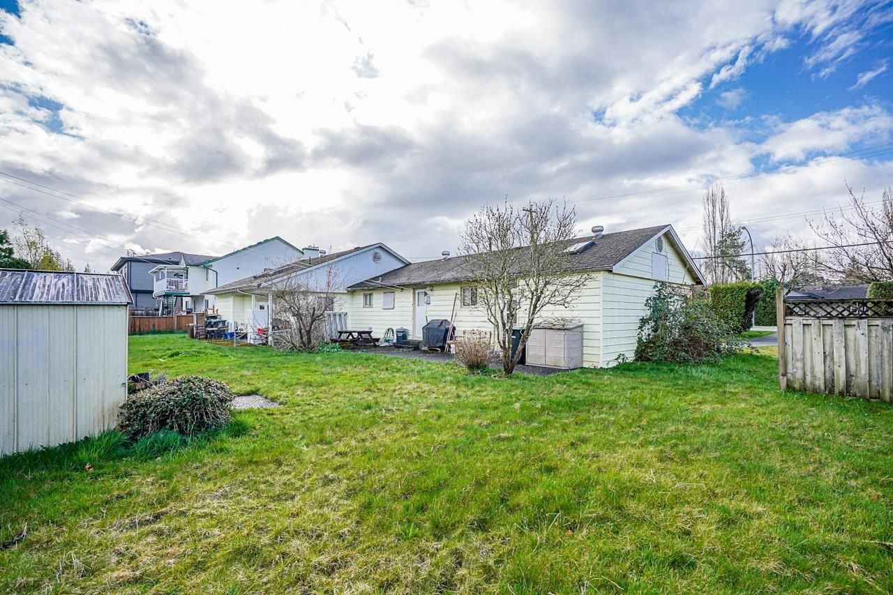 Listing Image 15