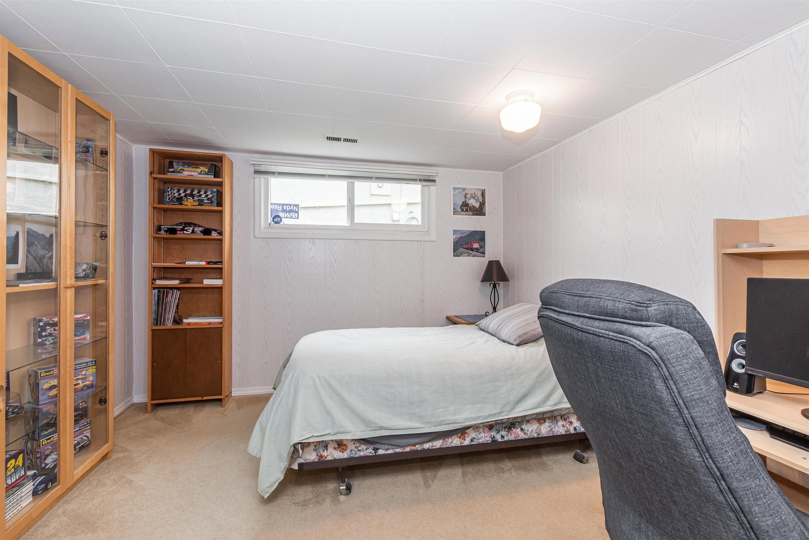 Listing Image 17