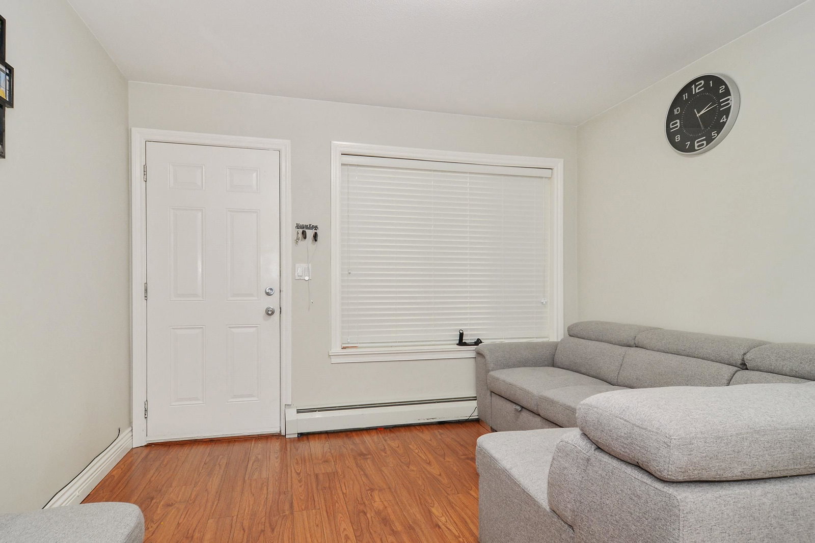 Listing Image 32