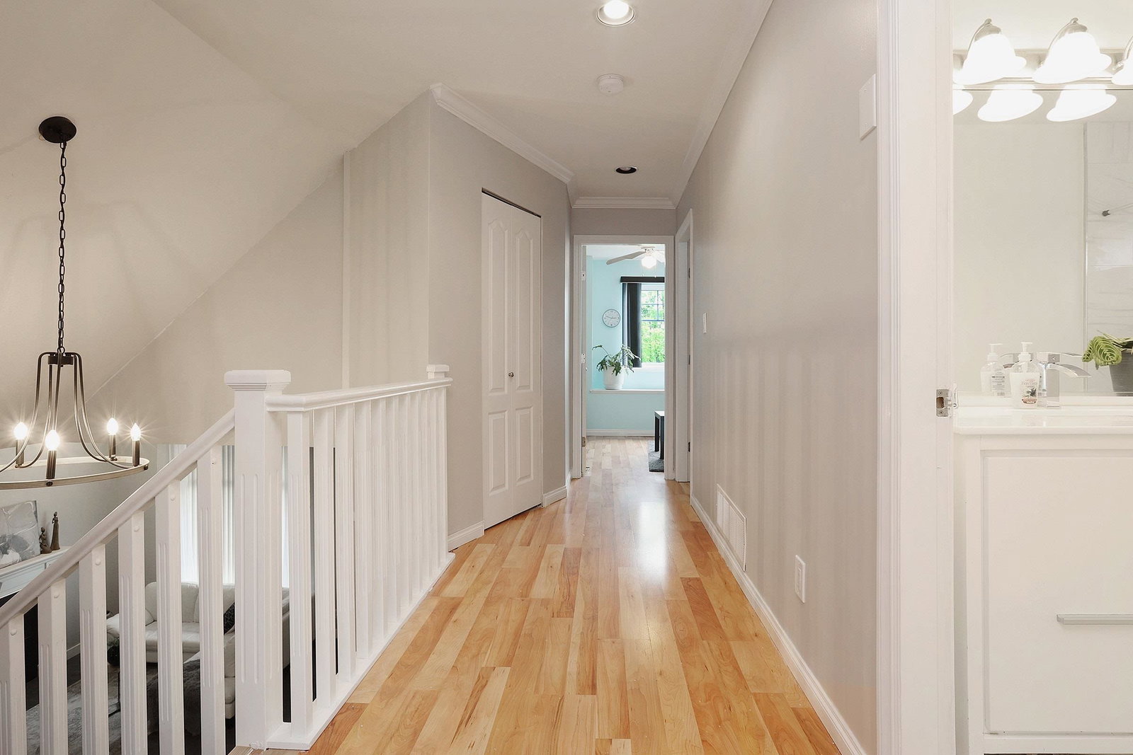 Listing Image 26