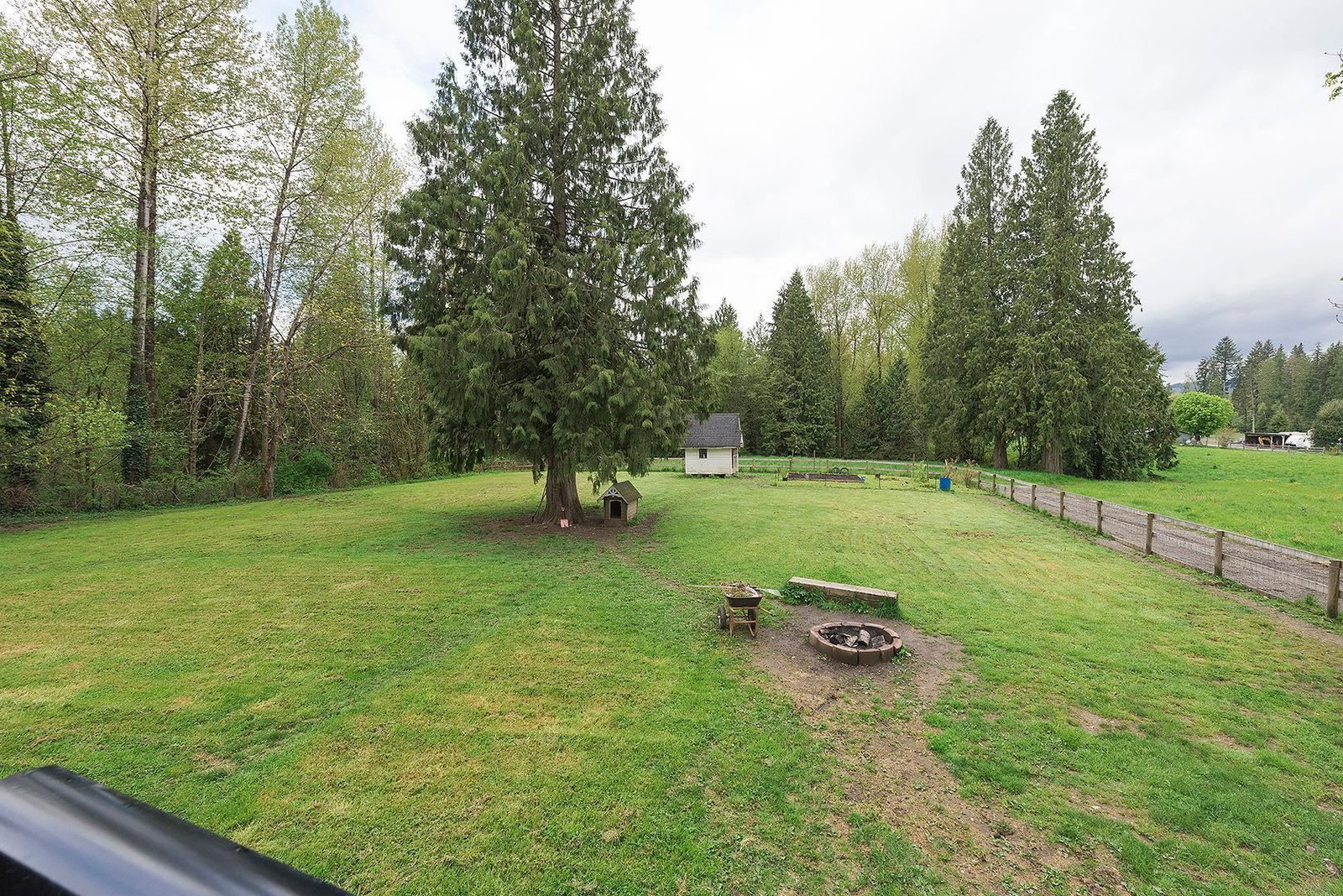 Listing Image 25