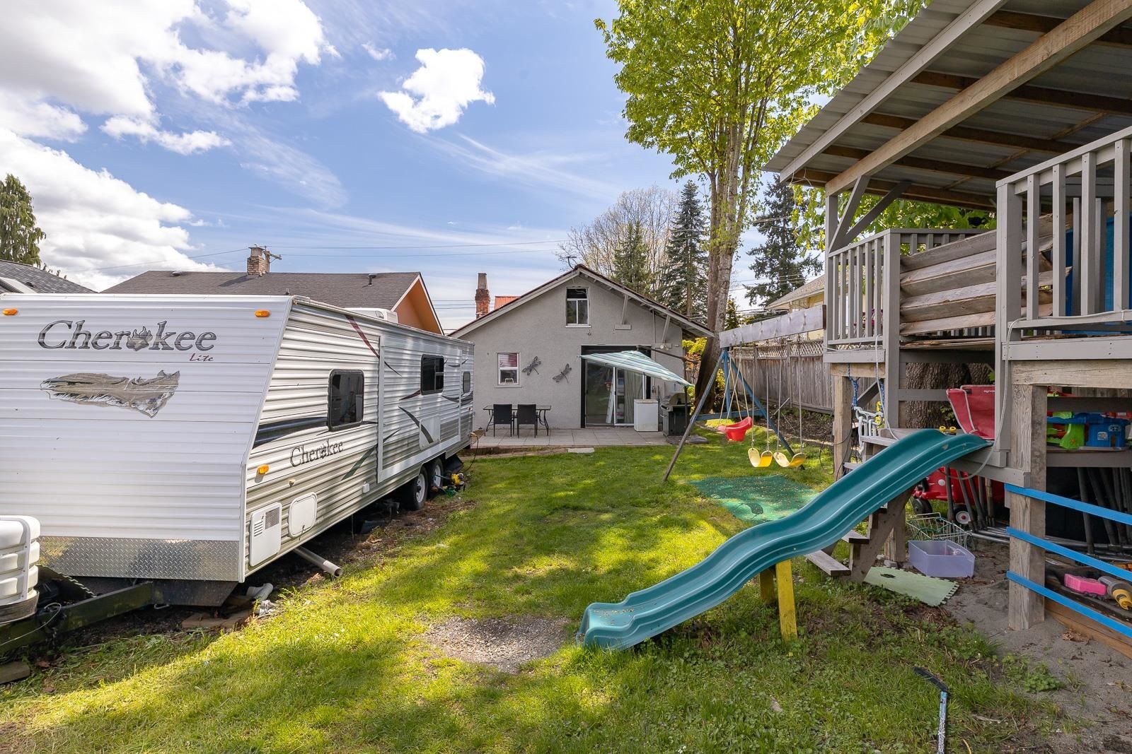 Listing Image 23
