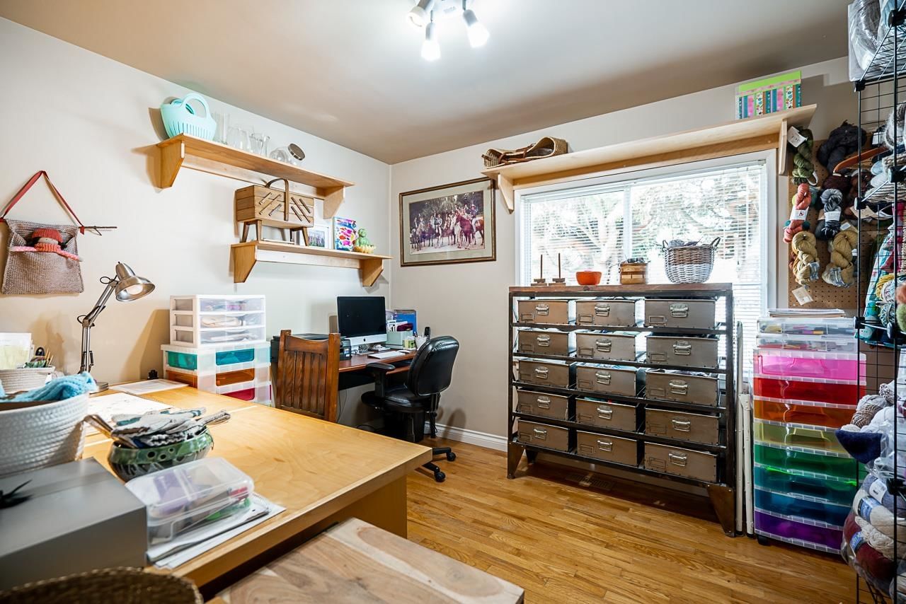 Listing Image 13