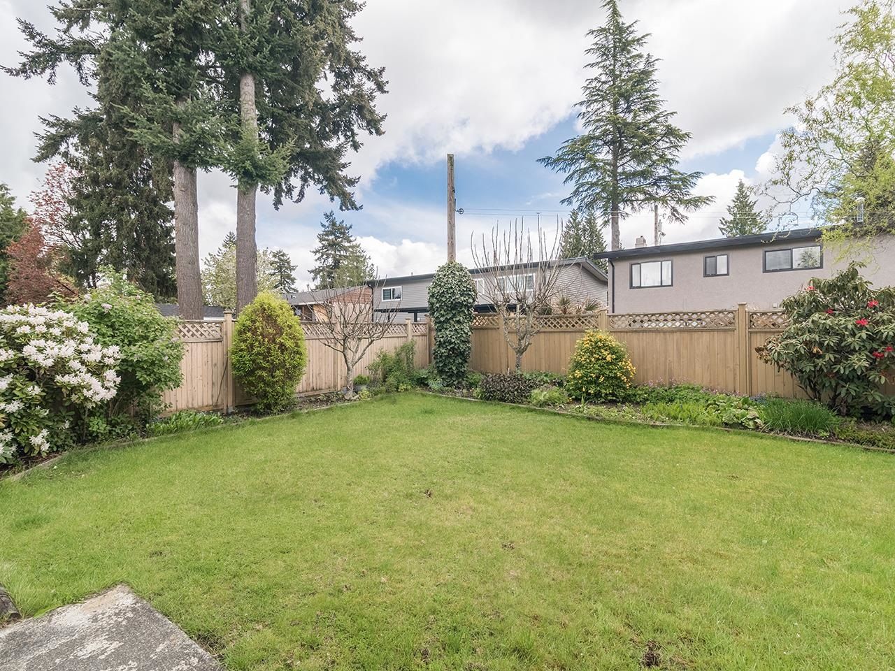 Listing Image 32