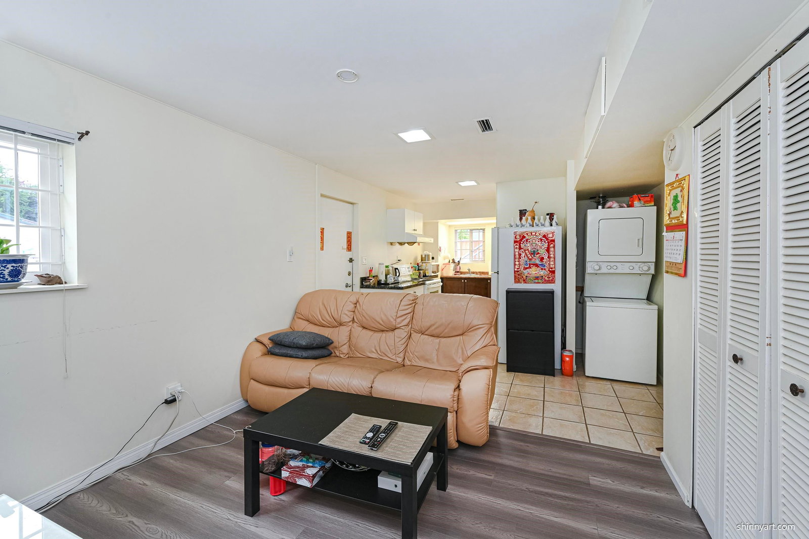 Listing Image 15
