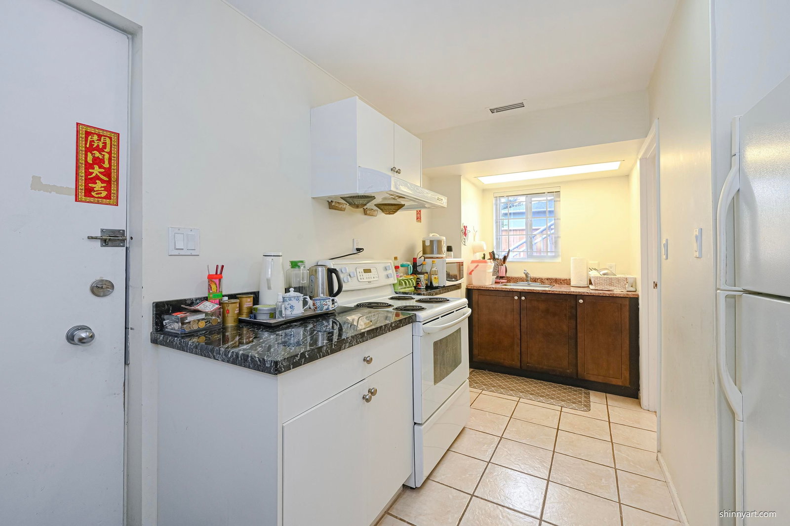 Listing Image 16