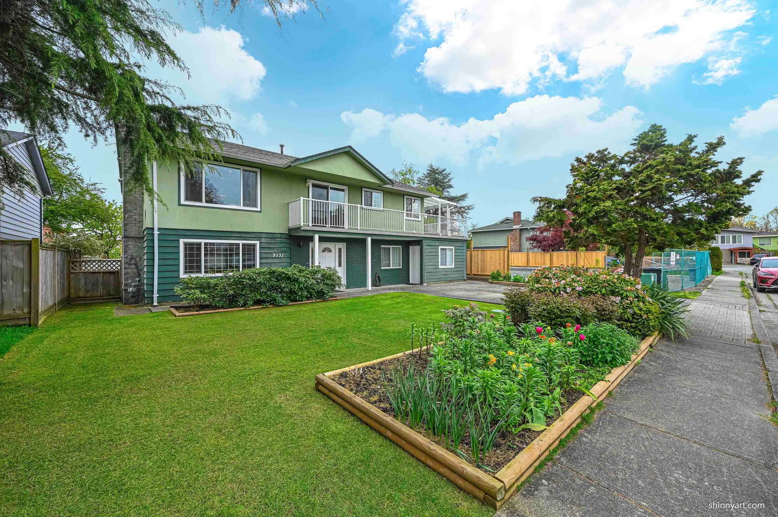 Listing Image 3