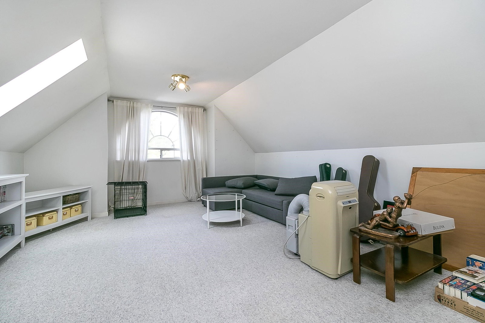 Listing Image 19