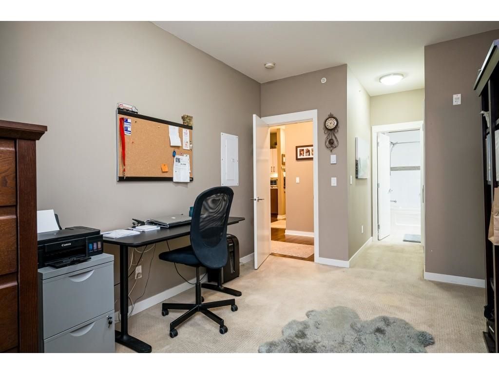 Listing Image 20
