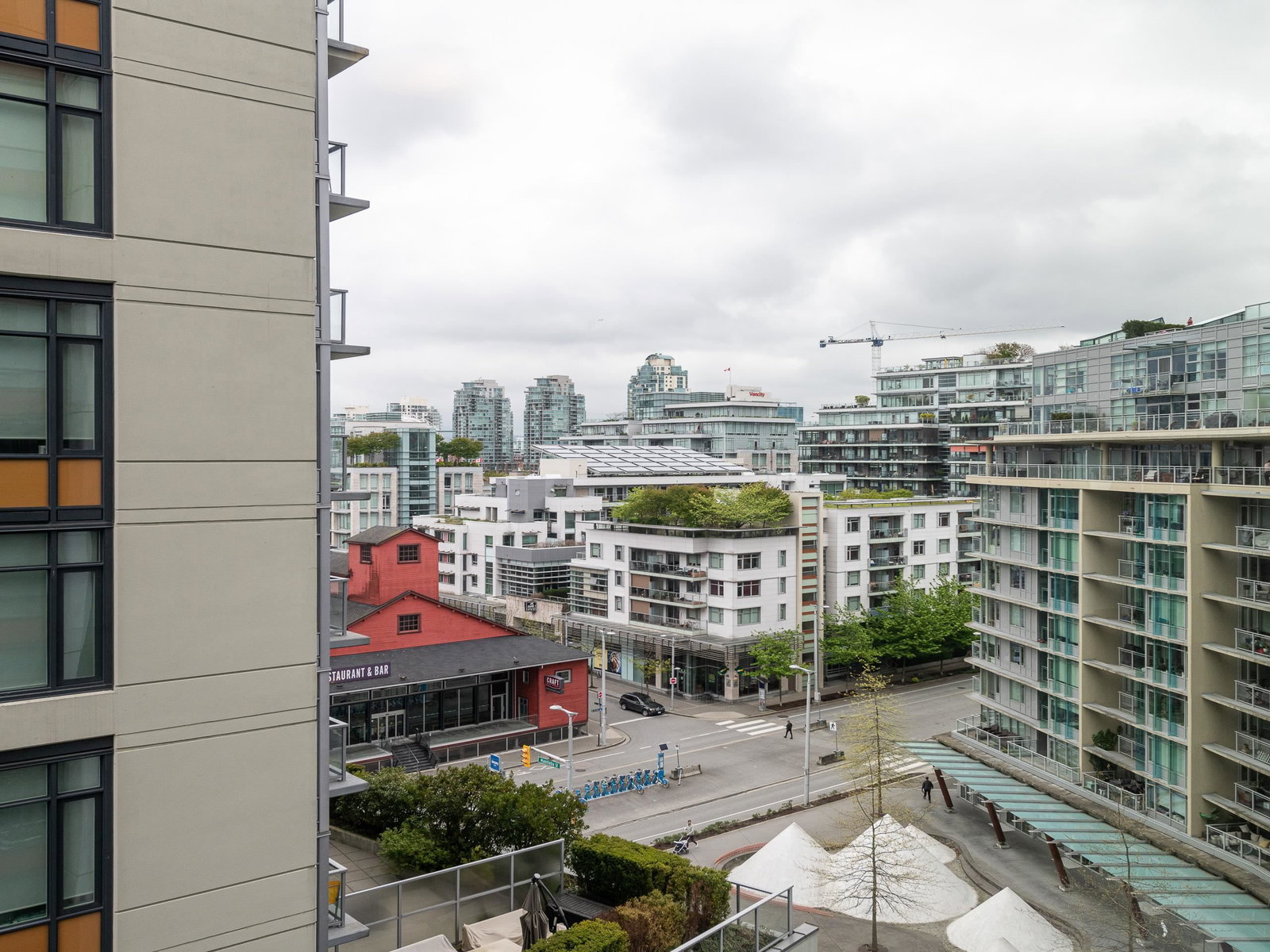 Listing Image 17