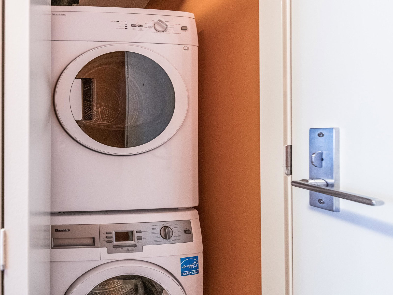 Listing Image 27