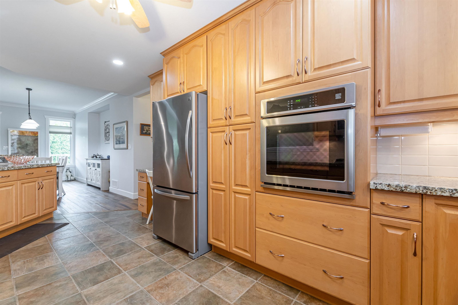 Listing Image 18