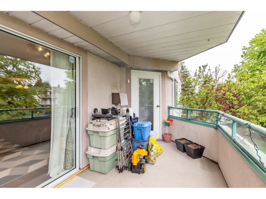 Listing Image 32