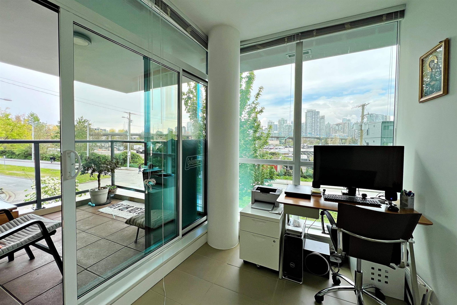 Listing Image 13
