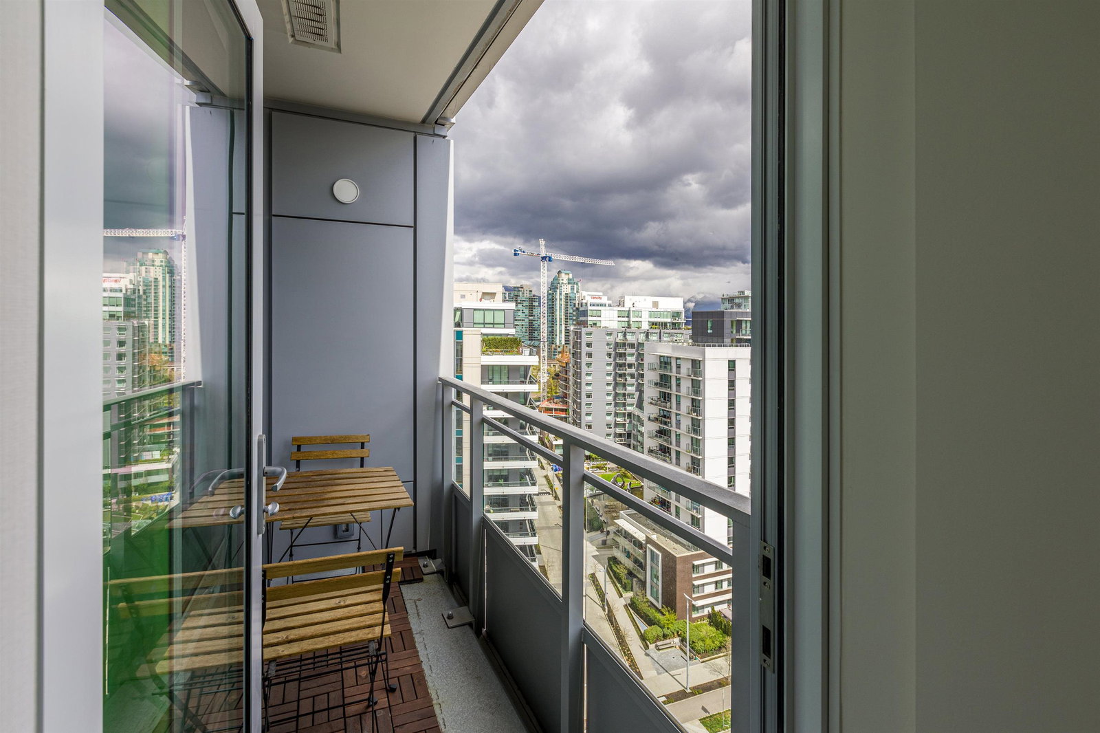 Listing Image 15