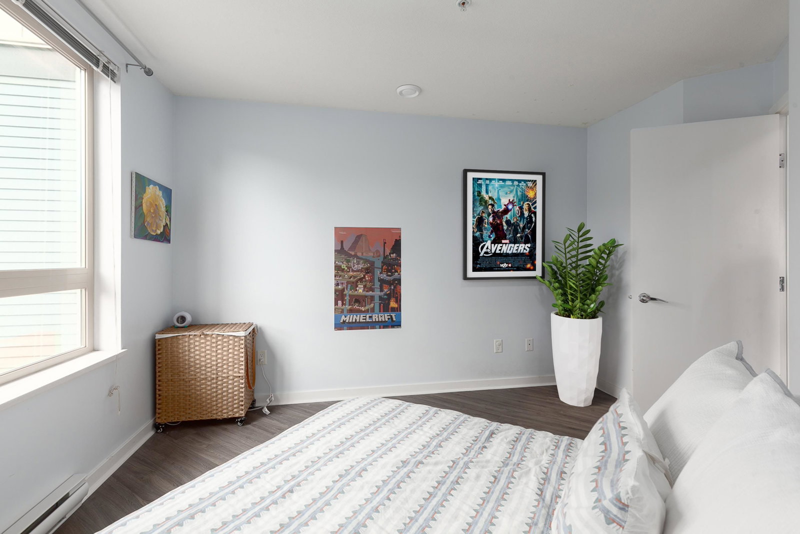 Listing Image 10
