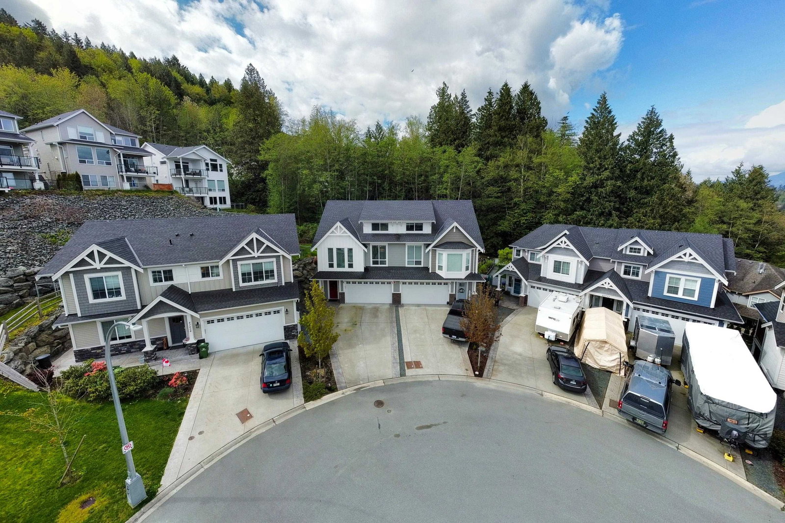 Listing Image 32