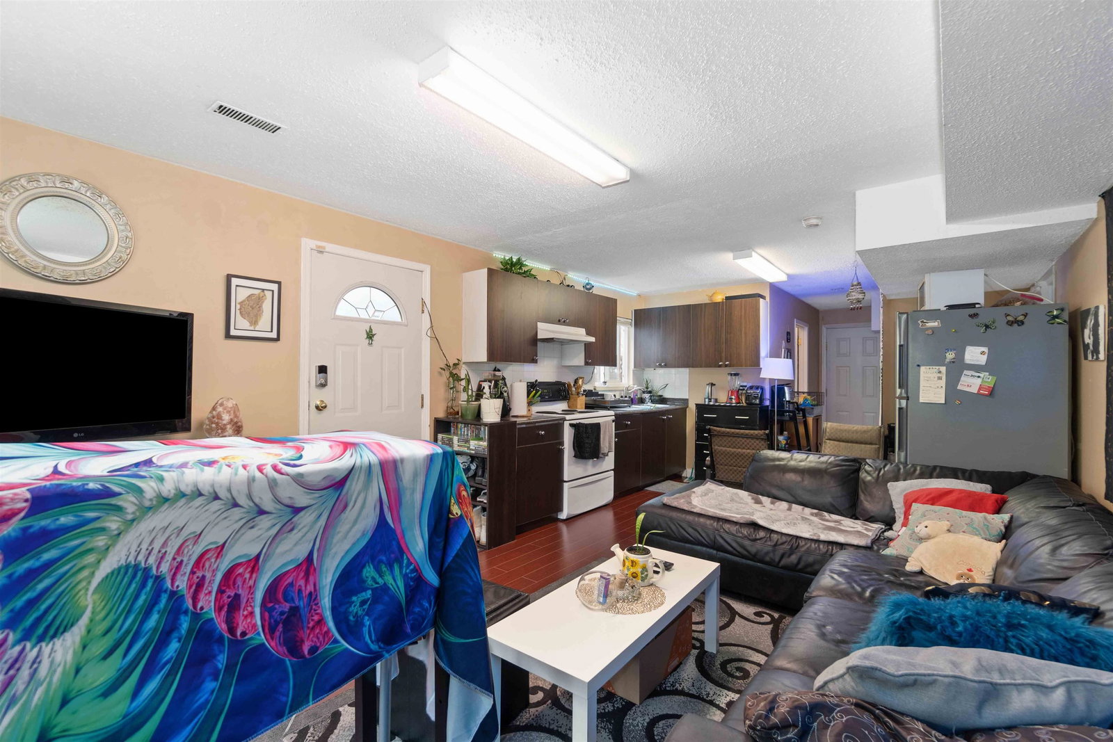 Listing Image 22