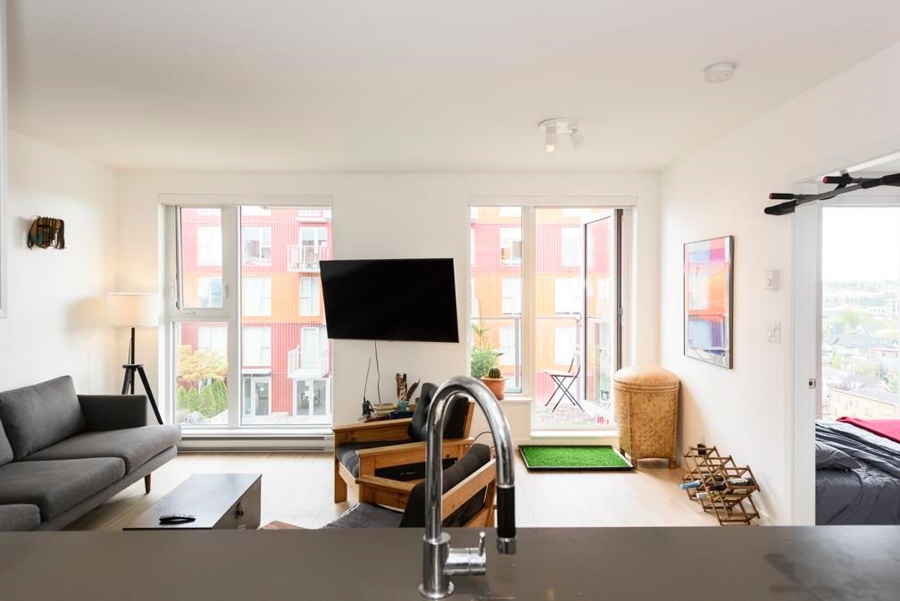 Listing Image 12