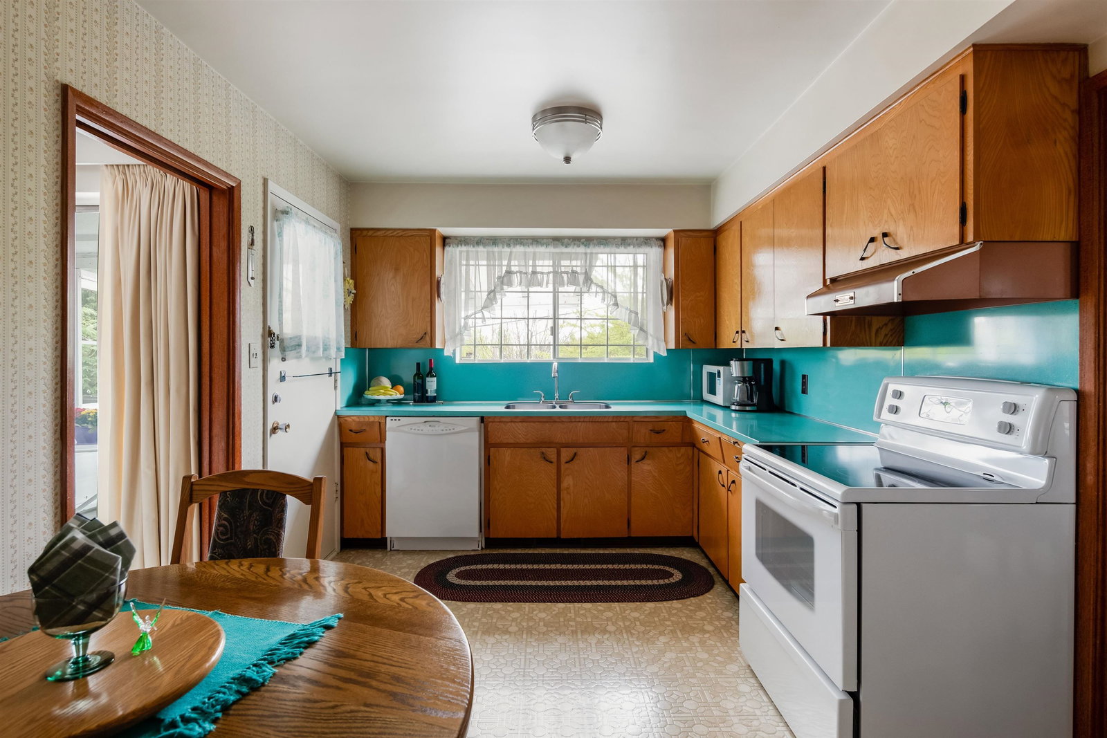 Listing Image 14