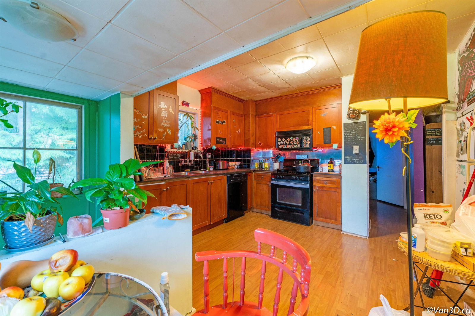 Listing Image 4